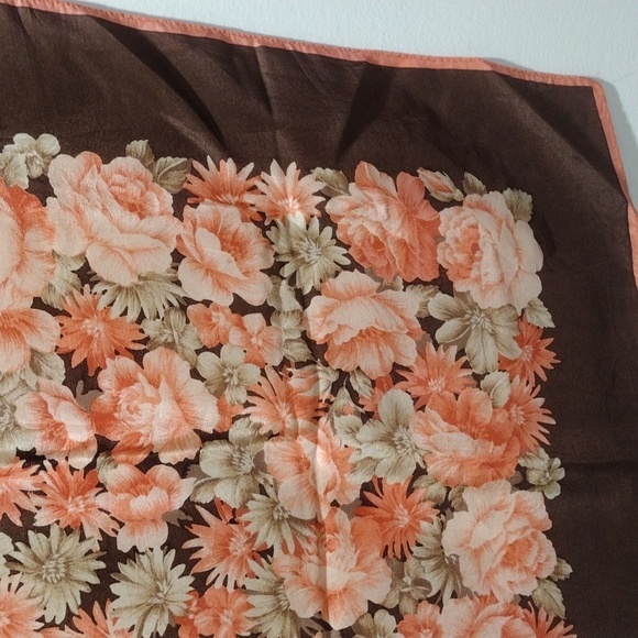 Women's 100% Silk Flower Design Brown Colorful Scarf 30x30 inches - Light - Picture 4 of 8